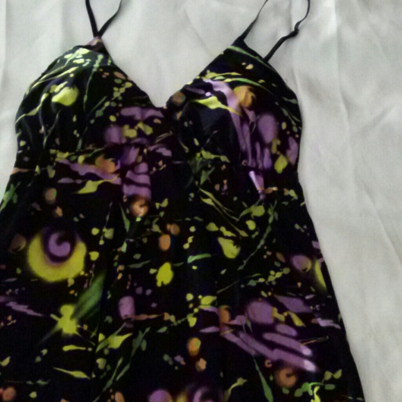 LOVELY DRESS RUE 21 - Picture 2 of 4