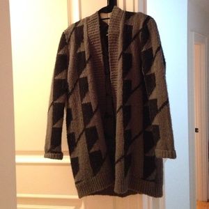 M Oversized Silent and Noise Sweater
