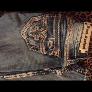 Rock revival jeans- lighter wash