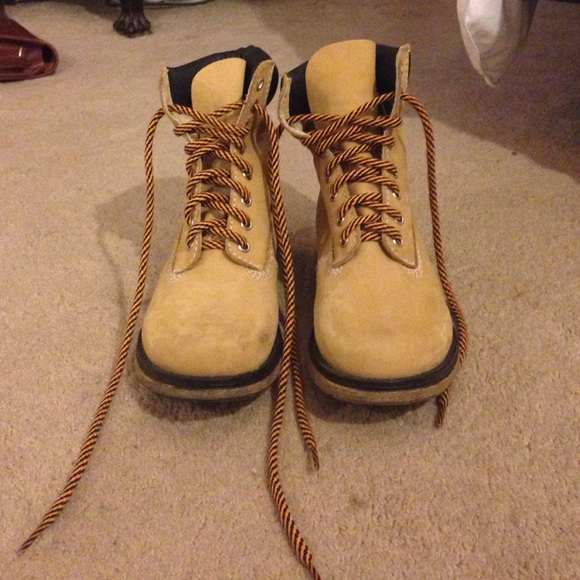 Steve Madden size 8 ASAP boot