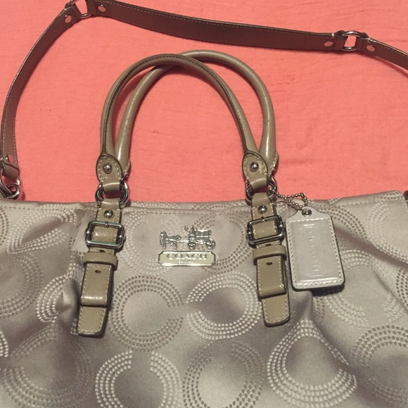 COACH SATCHEL ✔ SALE - Picture 2 of 4