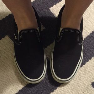Black Slip-on Vans