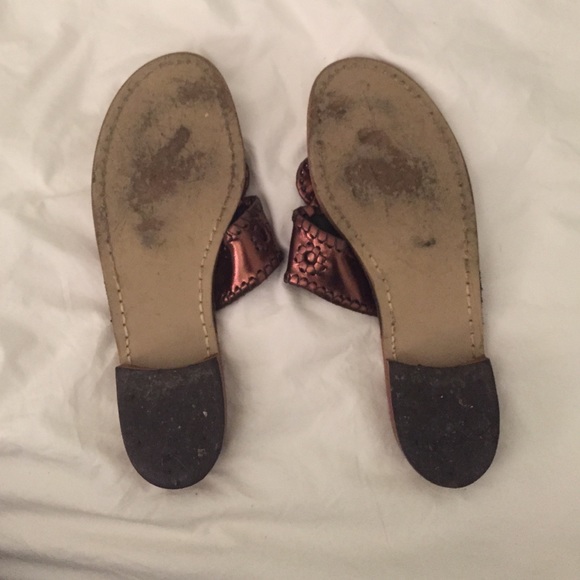 bronze Jack Rogers size 8 - Picture 3 of 3