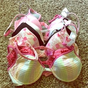 VS Pink bras 34C, pre-owned.