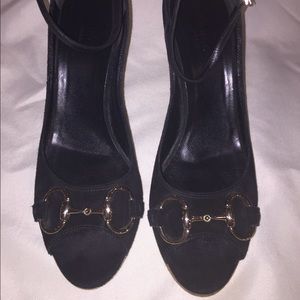 Gucci wedges size 39.5