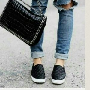 Torrid quilted shoes