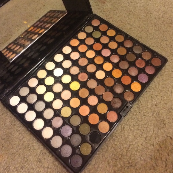 Bundle palette and faux septum