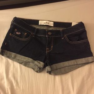Jean shorts size 3. Worn once!