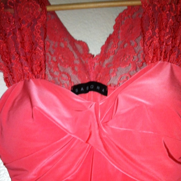 Dress - Picture 2 of 2