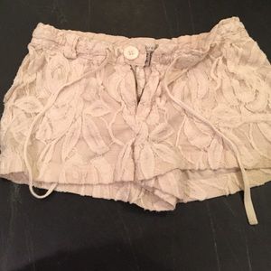 Sans souci white lace shorts