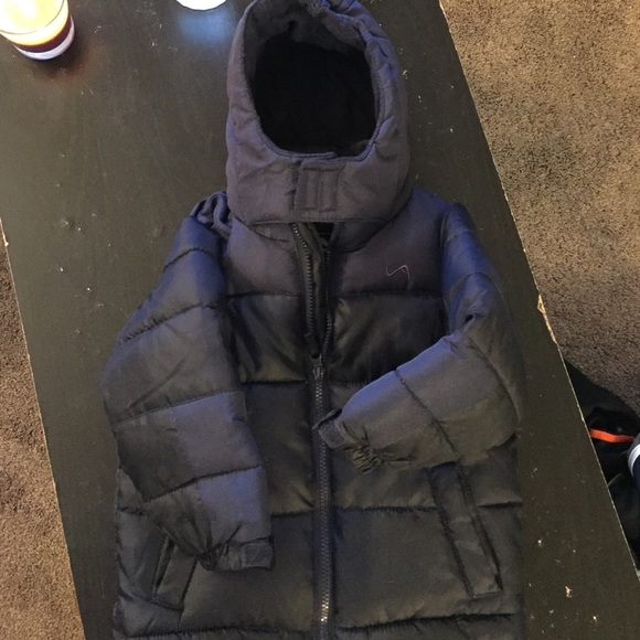 2T boys puffy jacket