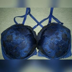 36D Victoria Secret Bombshell Bra
