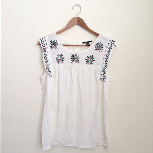 ❌SOLD❌F21 Boho top