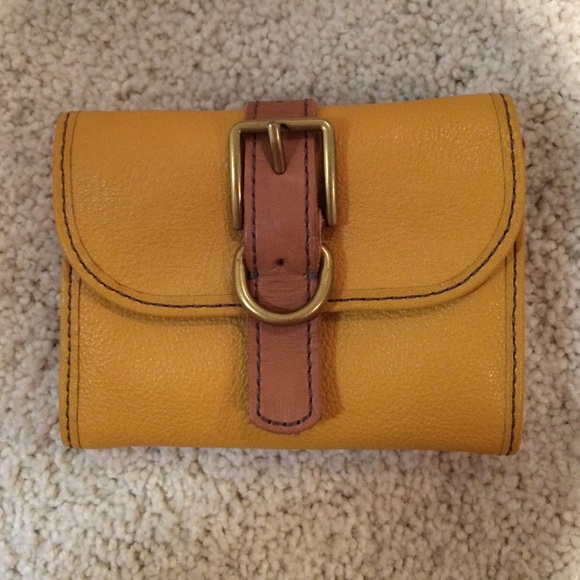 Fossil Wallet