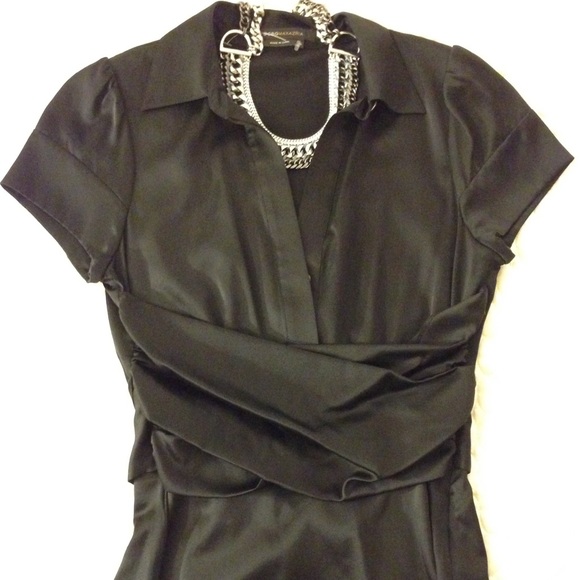 BCBG like new!!! Black Silk Cap Sleeve Top XS - Picture 3 of 4