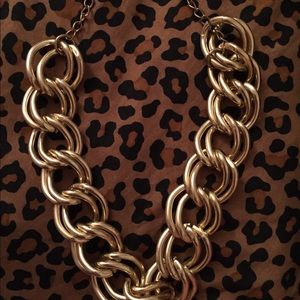 Gold chain necklace