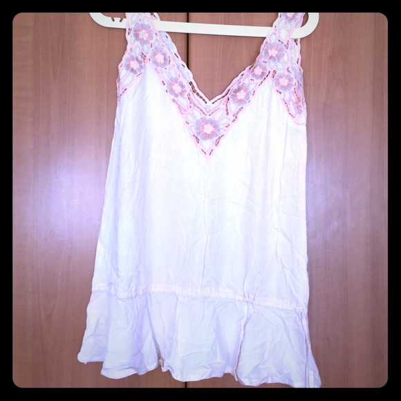 Embroidered tank