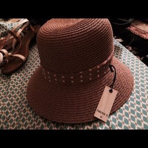 Forever 21 sun hat