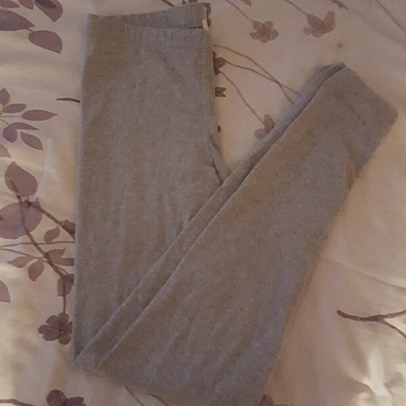 Gray leggings