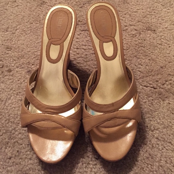✨Nude wedges sz 8.5 Charles by Charles David