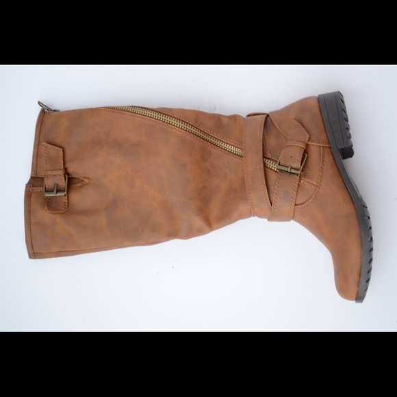 Material Girl Flat Boots