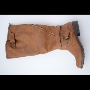 Material Girl Flat Boots