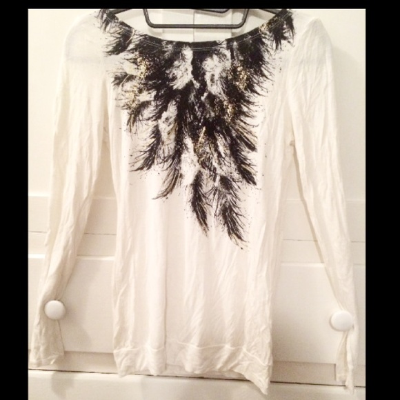 Sale💘Miley Cyrus tshirt white  metallic💘