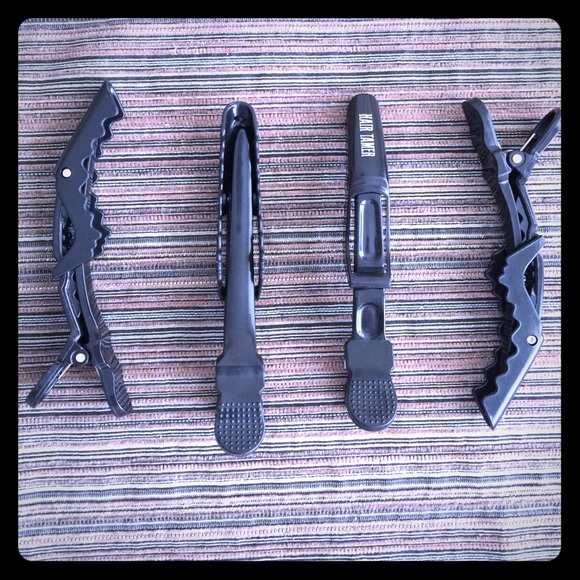 Hair Tamer Accessories - Hair tamer hair styling clips set of 4 NWOT