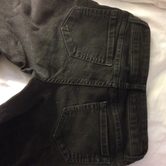 Skinny - Picture 3 of 3