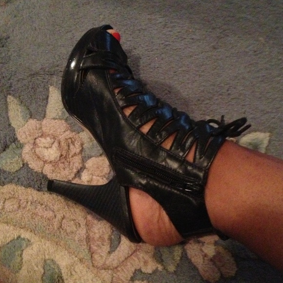 Steve Madden Lace-up Booties - Picture 3 of 3