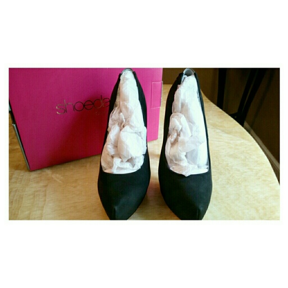 ☀ Shoe Dazzle Black Corset Pumps ☀ - Picture 3 of 3