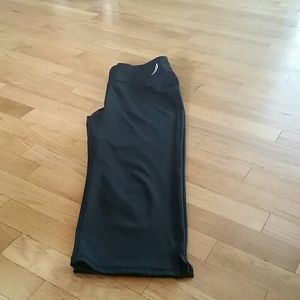 Womens capris workout pants