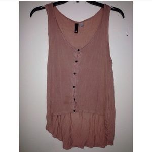 H&M blush hi low tank top