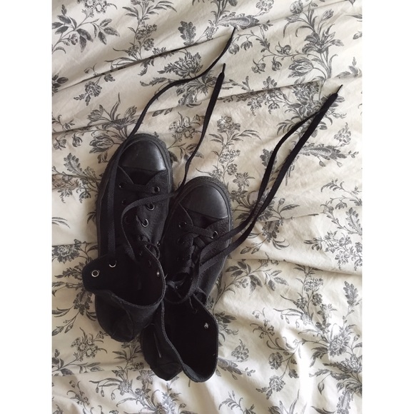 Black mono high tops