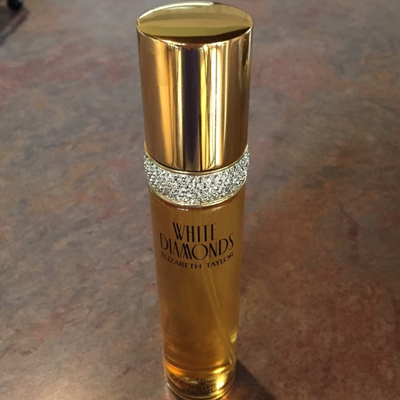 White Diamonds Perfume