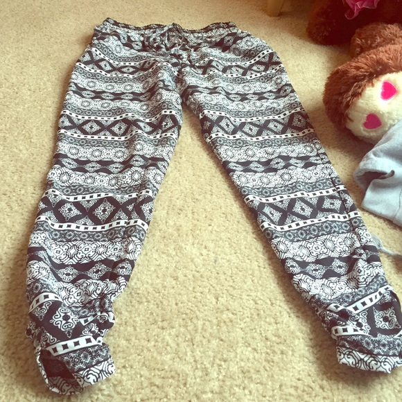 Size small Charlotte Russe pants