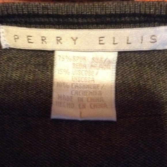 Flash sale💥 Men's Grey Perry Ellis sweater - Picture 2 of 2