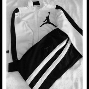 "JORDAN" size 5/6.  2 Peice