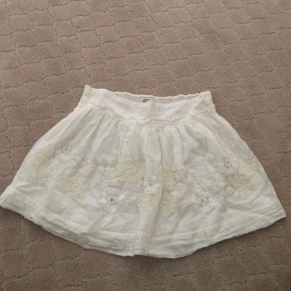 White linen skirt