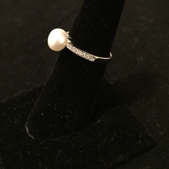Genuine Fresh Water Pearl with CZ Sterling Silver - Picture 2 of 4