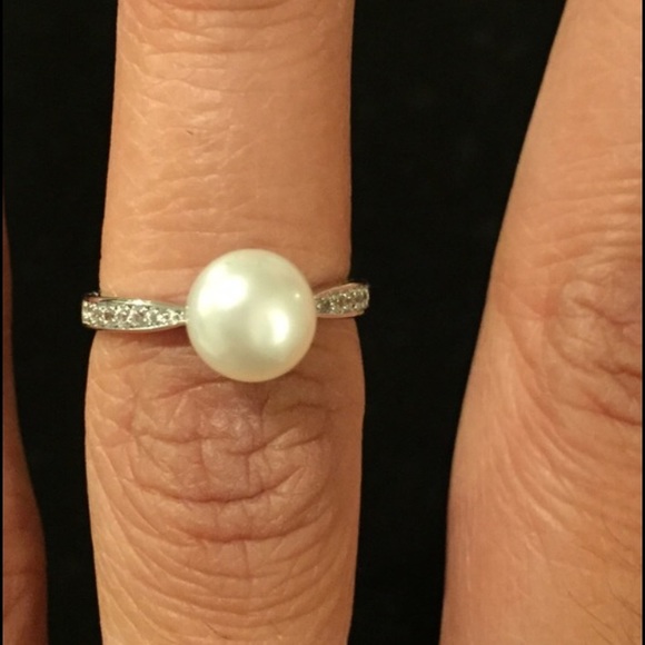 Genuine Fresh Water Pearl with CZ Sterling Silver - Picture 4 of 4