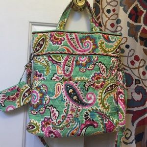 🎉 PRICE DROP🎉Vera Bradley Convertible Crossbody