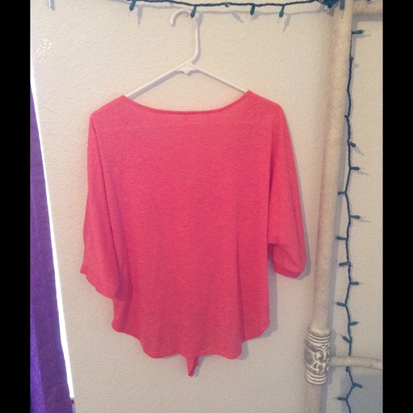 Pink Top - Picture 3 of 3