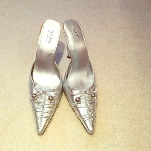 Guess by Marciano silver pointed heels