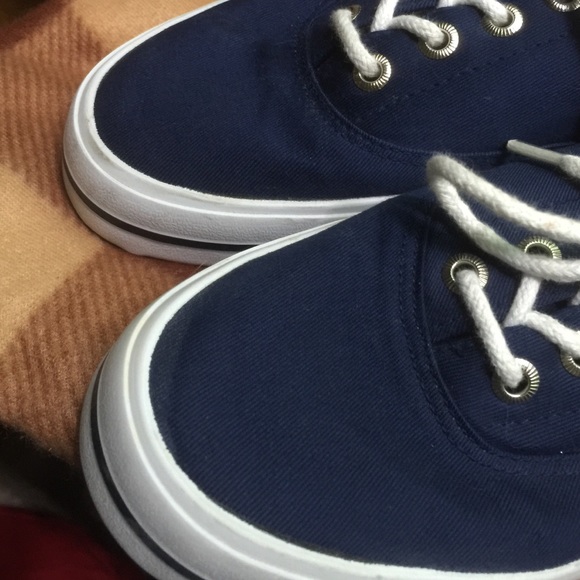 Cherokee Slip-On Sneakers - Picture 3 of 3