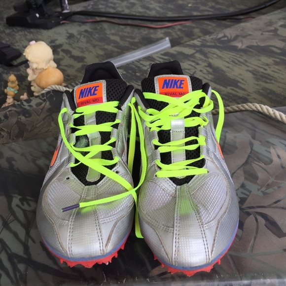Nike track/field shoes