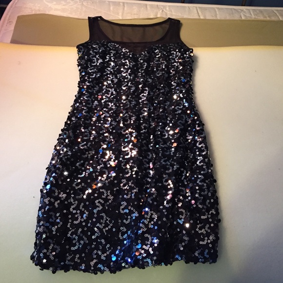 Sequin cocktail dress - Picture 1 of 4