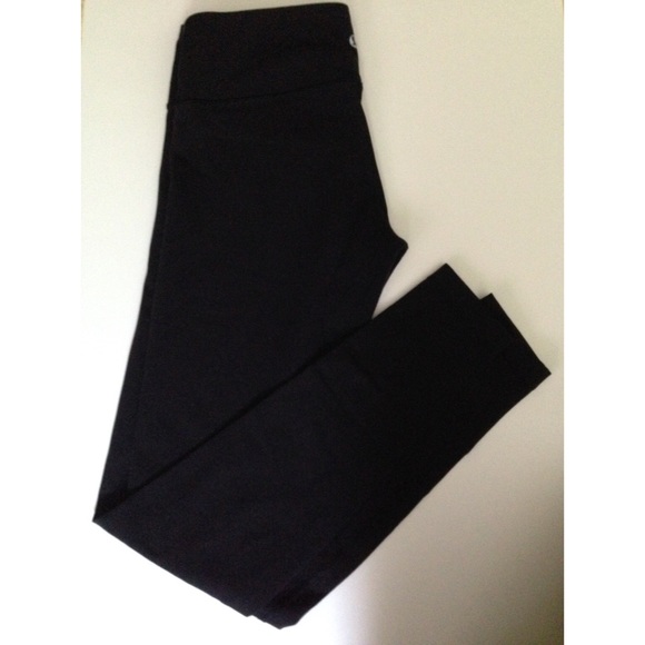 FREE SHIPPING TODAY! Black Lululemon Leggings.