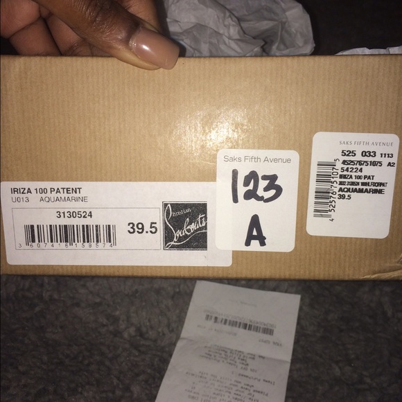 Aquamarine Louboutin Pump! - Picture 2 of 4