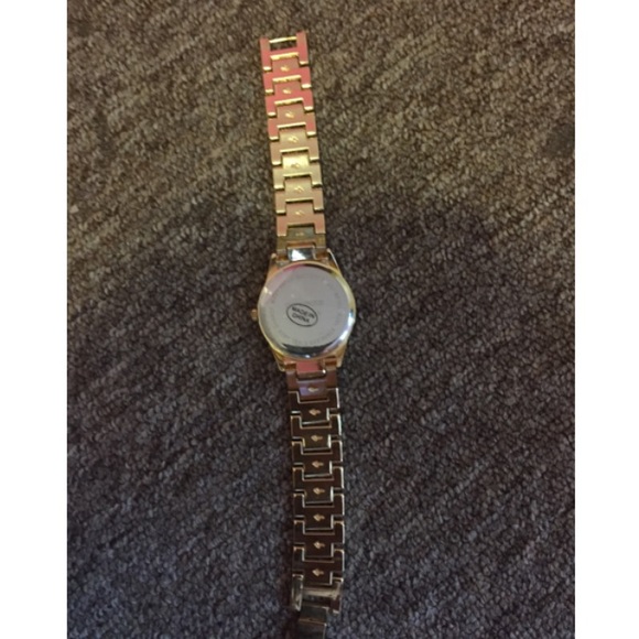 Watch - Picture 2 of 3